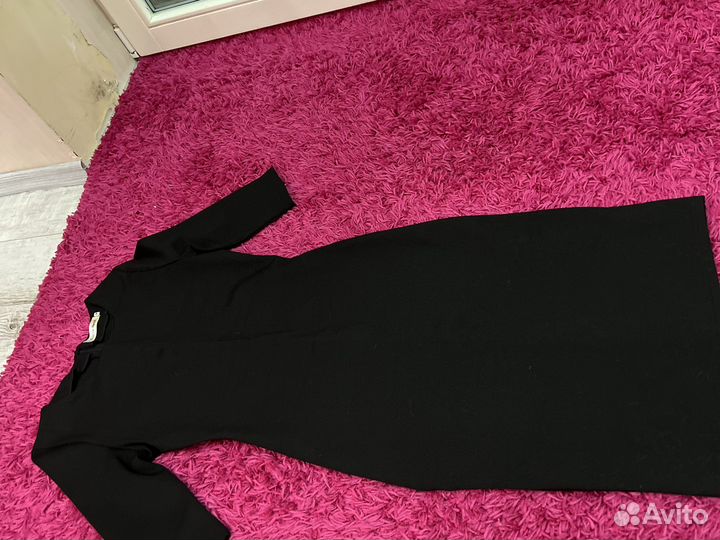 Платье с утяжкой