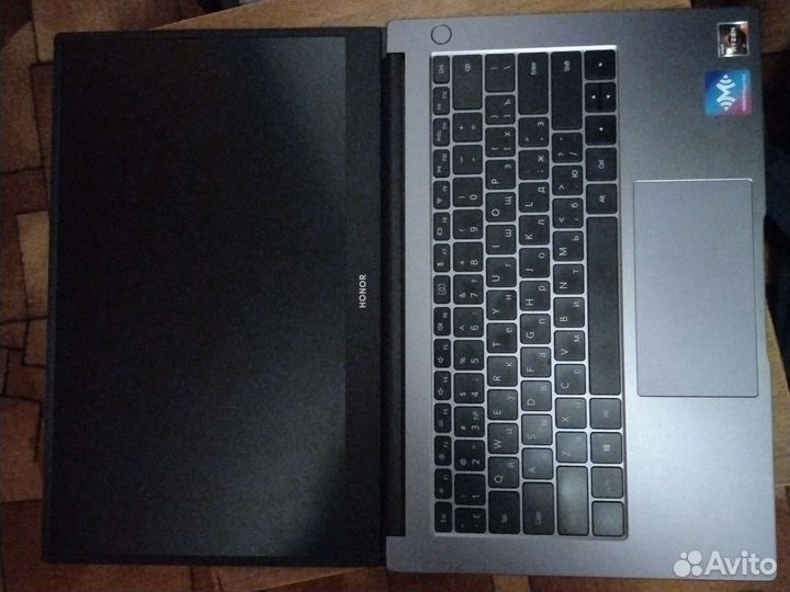 Honor magicbook 14