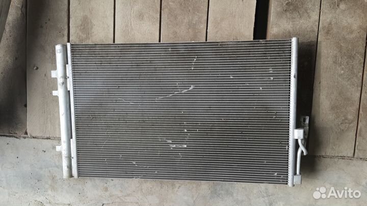 Радиатор кондиционера BMW X3 F25 OEM 9216143