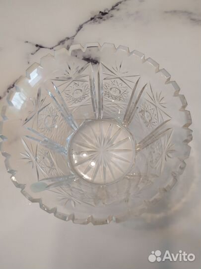 Большая хрустальная ваза для фруктов