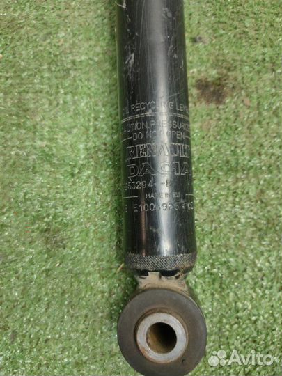 Амортизатор задний Renault Sandero хэтчбэк K7J 1.4