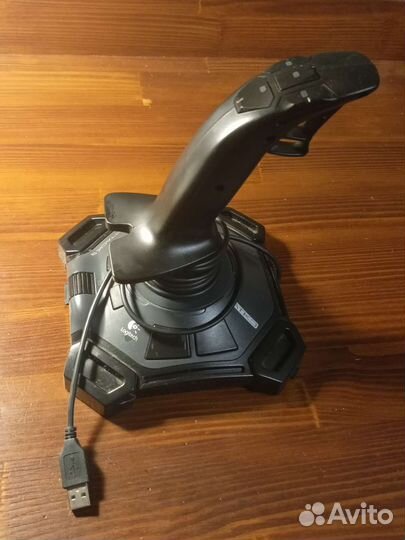 Игровой джойстик для пк Logitech Attack 3