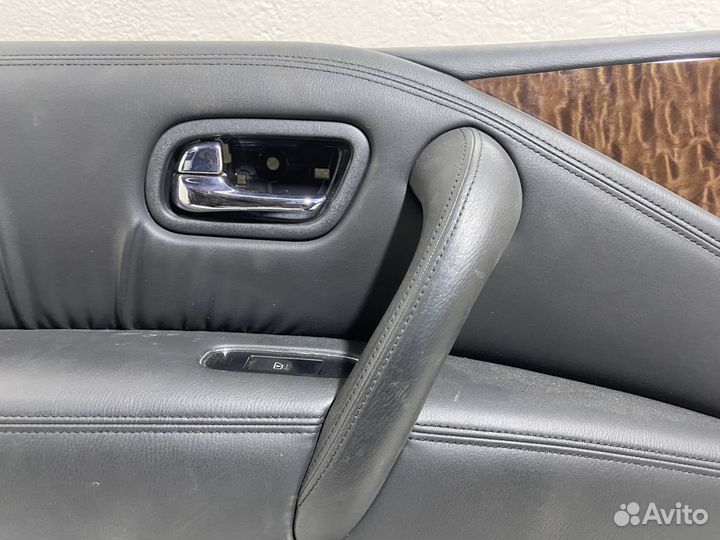 Обшивка двери задней левой Nissan Patrol Y62