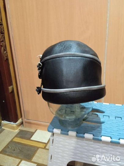 Женские кепки