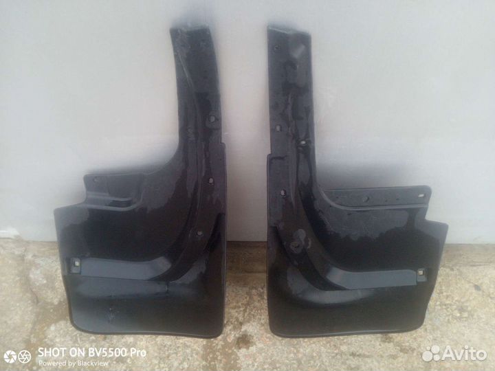 Передние брызговики Ленд Крузер 200