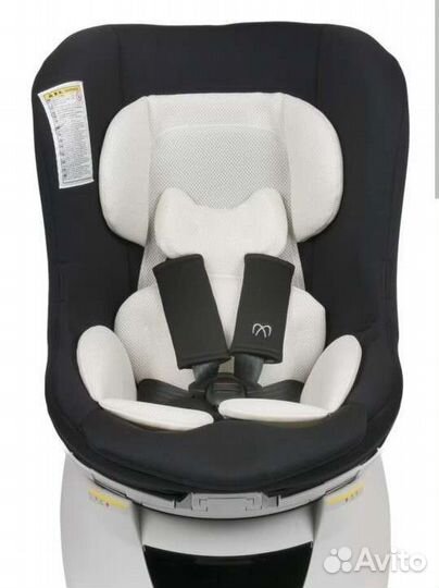 Детское автокресло поворотное Carmate Kurutto NT2