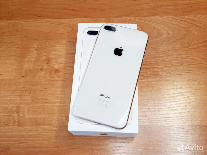 iPhone 8 Plus/64 GB Gold