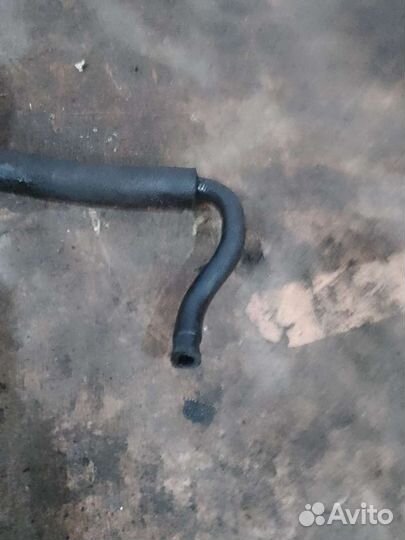 Трубки гур Mitsubishi Carisma