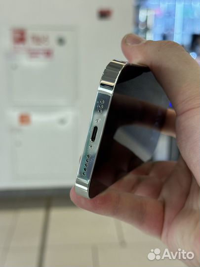 iPhone 14 Pro, 256 ГБ