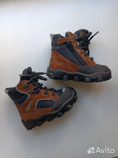 Ботинки осенние 22 для мальчика