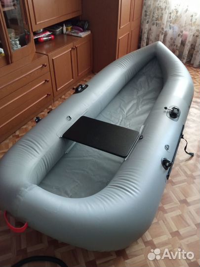 Лодка Ондатра R240 серая