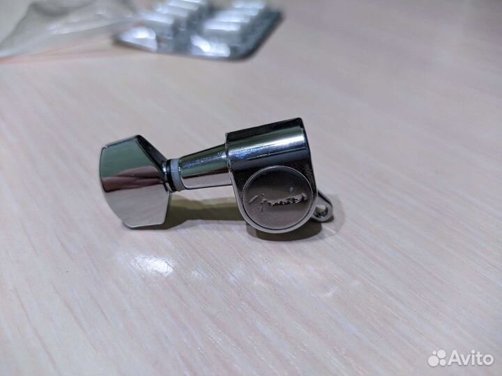 Колки для электрогитары