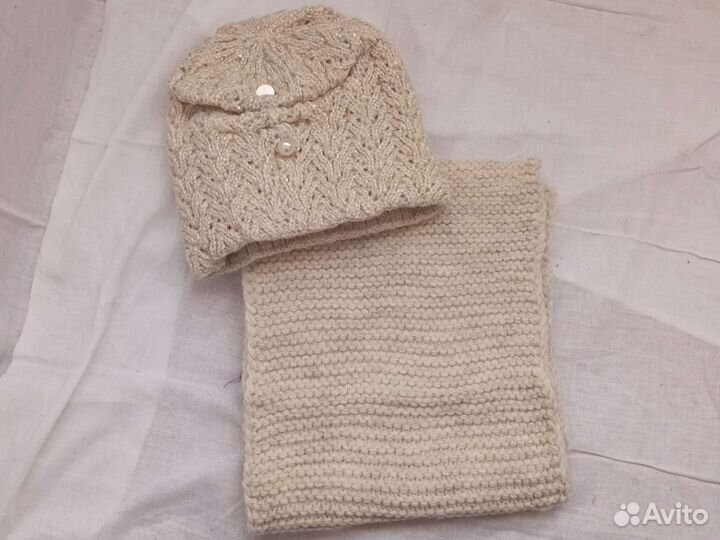 Комплект шапка и шарф женские