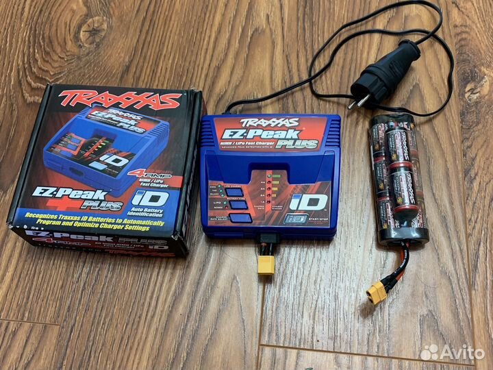 Зарядка traaxas ez-peak plus id и аккум traaxas