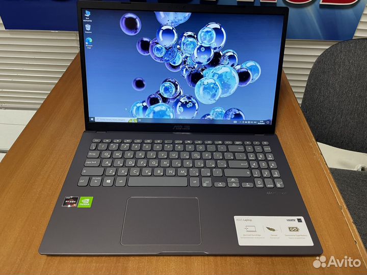Свежий игровой ноутбук Asus / как новый