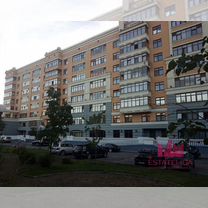 4-к. квартира, 128 м², 8/8 эт.