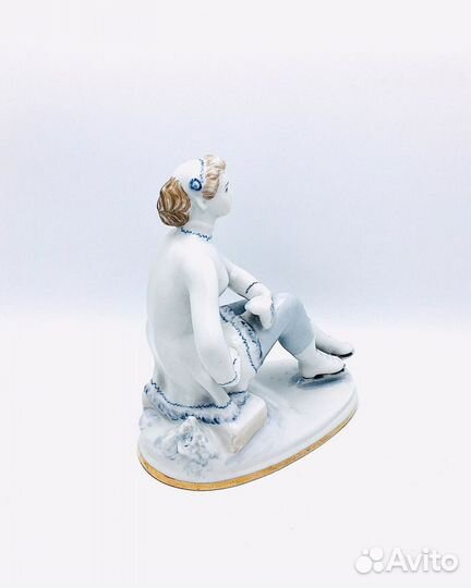 Статуэтка «Конькобежка» лфз