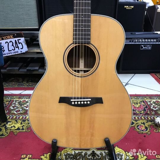 Акустическая гитара Parkwood S22