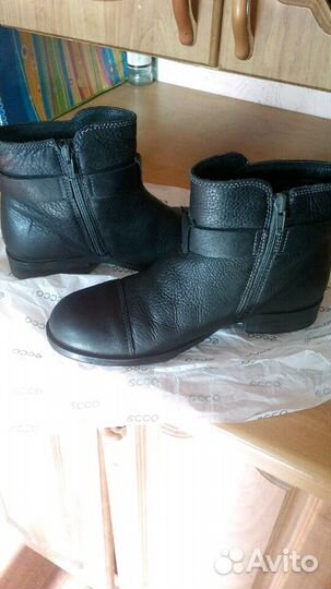 Ботинки Ecco р. 36