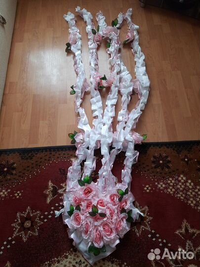 Свадебное украшение на автомобиль