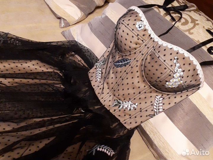 Sofoly вечернее корсетное платье XS люкс