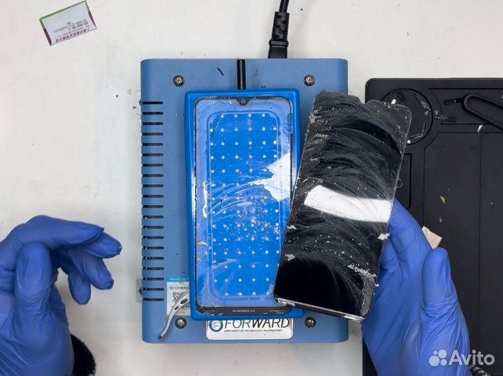 Переклейка дисплея Apple Samsung Xiaomi