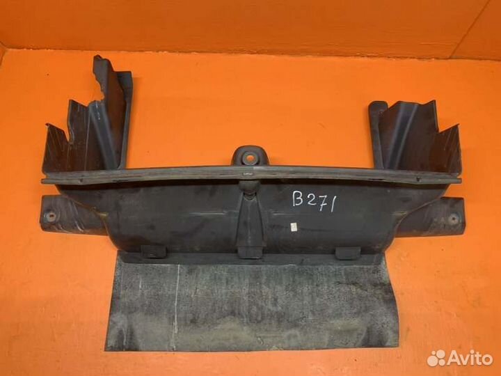 Воздухозаборник радиатора Hummer H3 3.5 2006