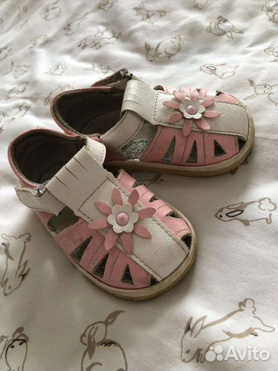 Босоножки для девочки