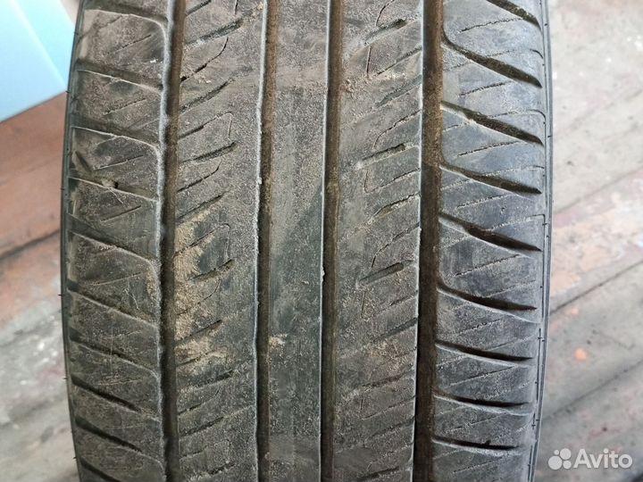 Dunlop Grandtrek PT2 235/55 R19
