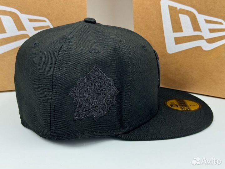 Бейсболка New Era NY Yankees Liquid Metal 7 1/8