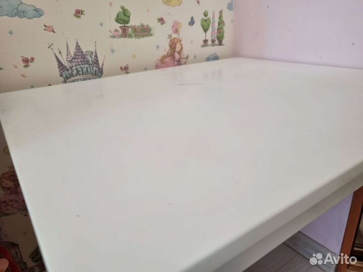 Детский стол и стул IKEA