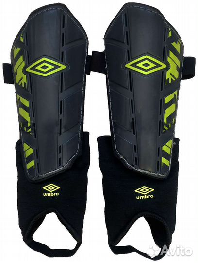 Футбольные щитки Umbro Veloce Guard