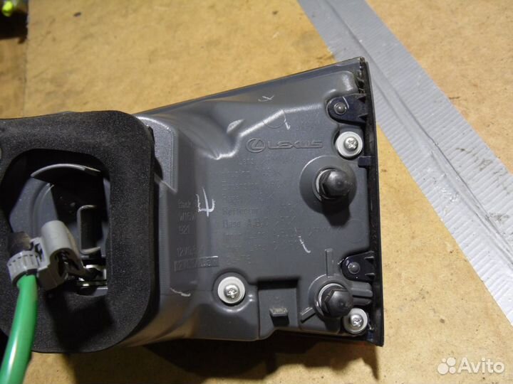 Фонарь задний левый lexus RC 350