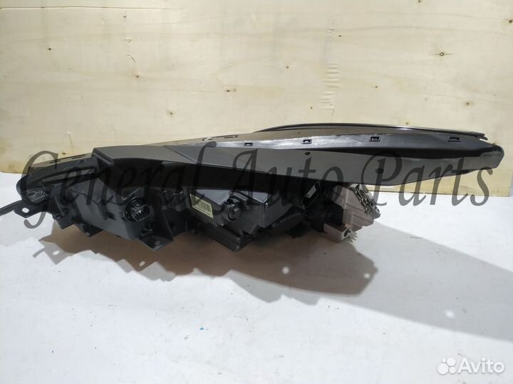 Kia K5 Киа К5 Фара правая