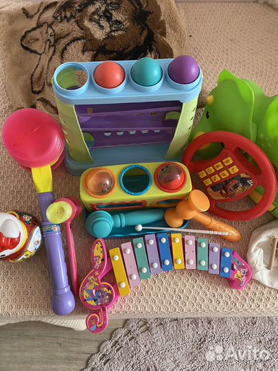 Развивающие игрушки пакетом