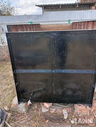 Емкость для воды металлическая бу