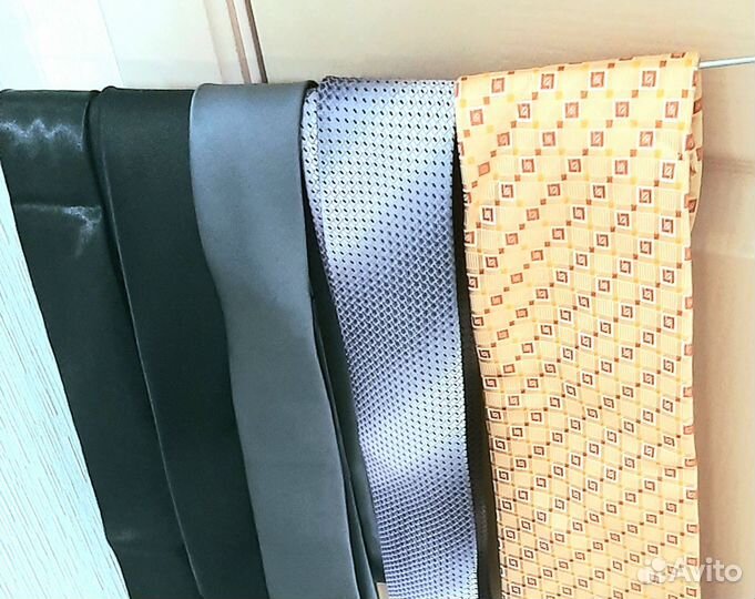 Галстук мужской