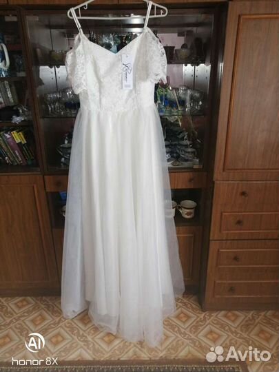 Свадебное платье 44 46 новое