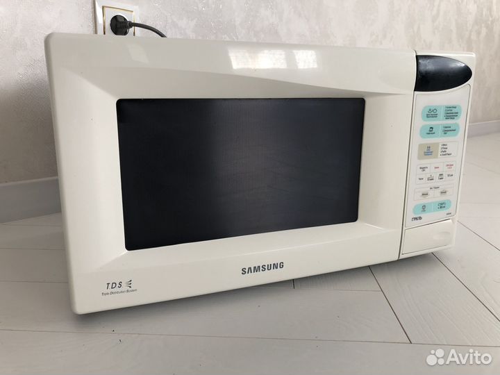 Микроволновая печь Samsung с Грилем