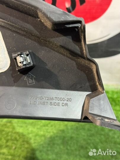 Консоль торпедо правый Honda Accord CR7 LFA 2016