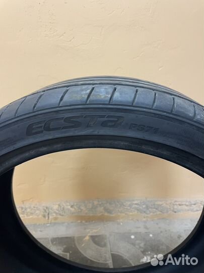 Kumho Ecsta PS71 225/35 R19 88Y