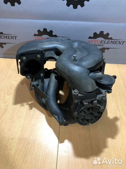 Впускной коллектор m43 BMW E46