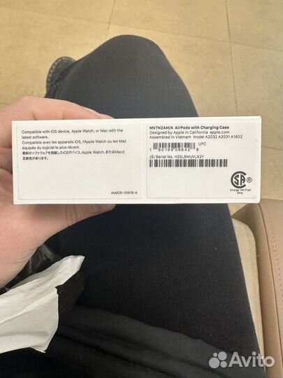 Беспроводные наушники apple airpods