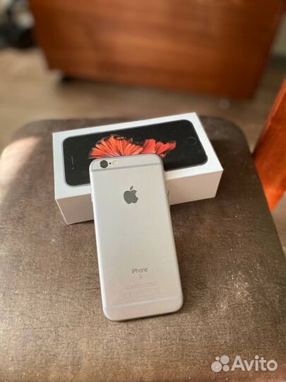 iPhone 6S, 32 ГБ