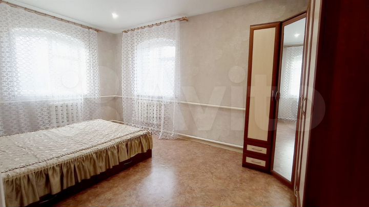 Коттедж 109 м² на участке 10 сот.