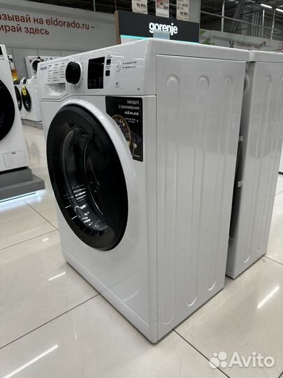 Стиральная машина Hotpoint NSS 6015 K RU. Новая