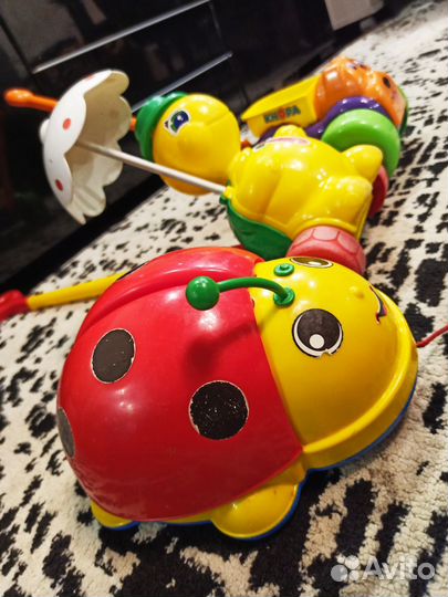 Каталка Божья коровка