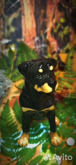 Собаки фарфоровые ротвейлер, ландсир