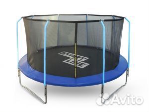 Батут с защитной сеткой