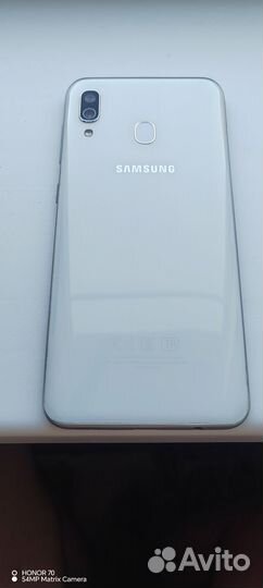 Samsung Galaxy A30, 3/32 ГБ